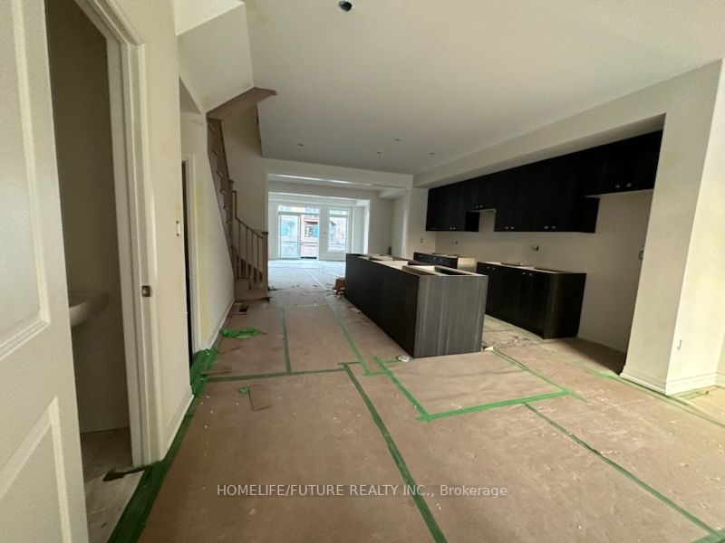 2651 Apricot Lane