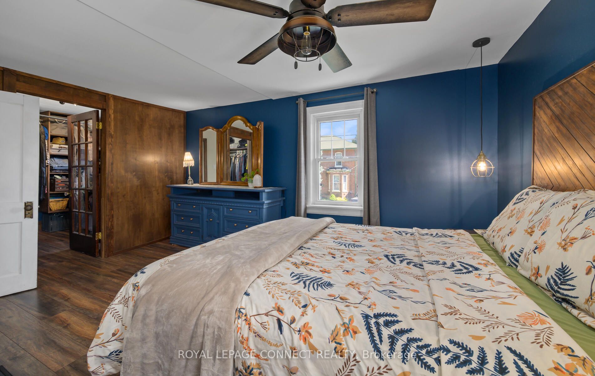 38 Scugog St