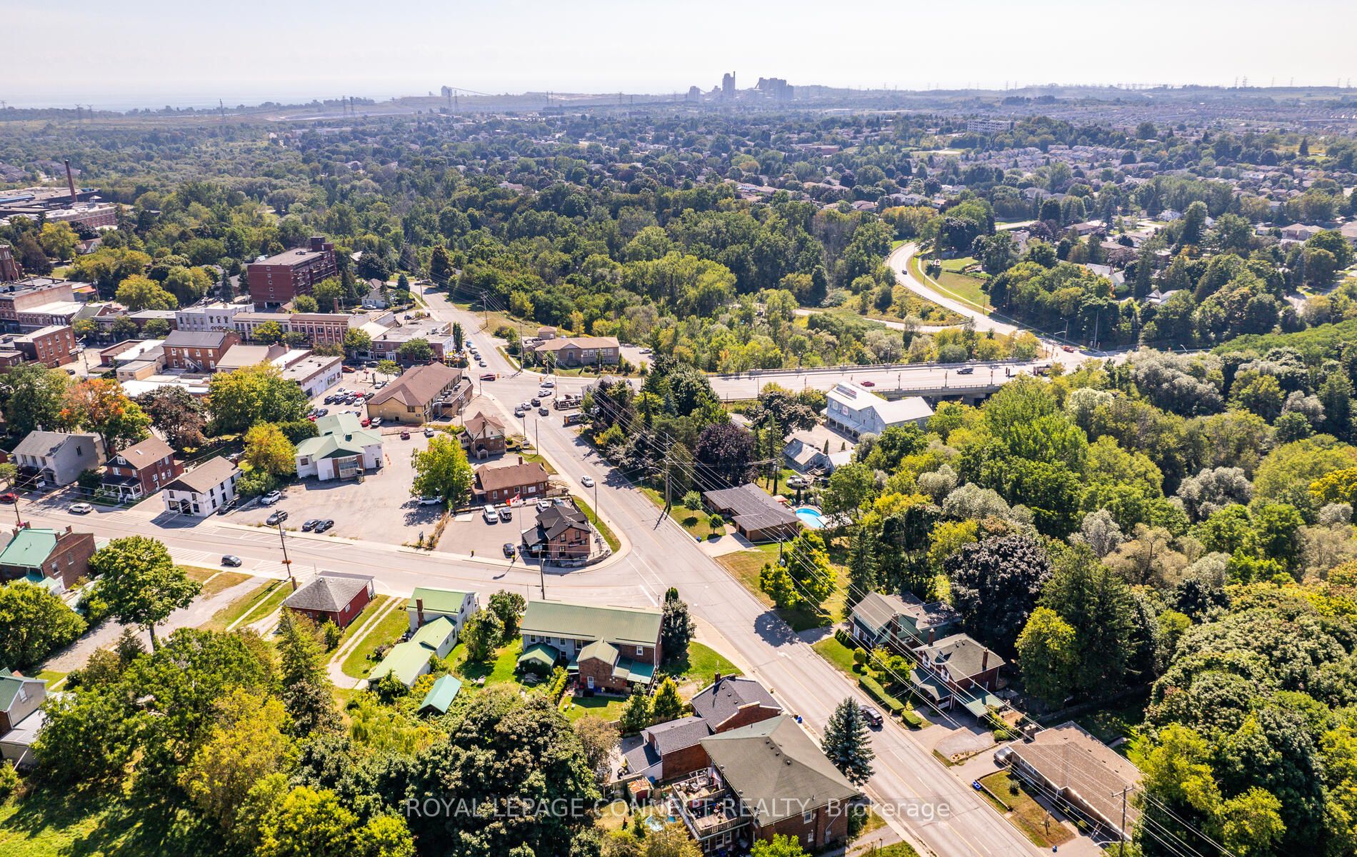 38 Scugog St