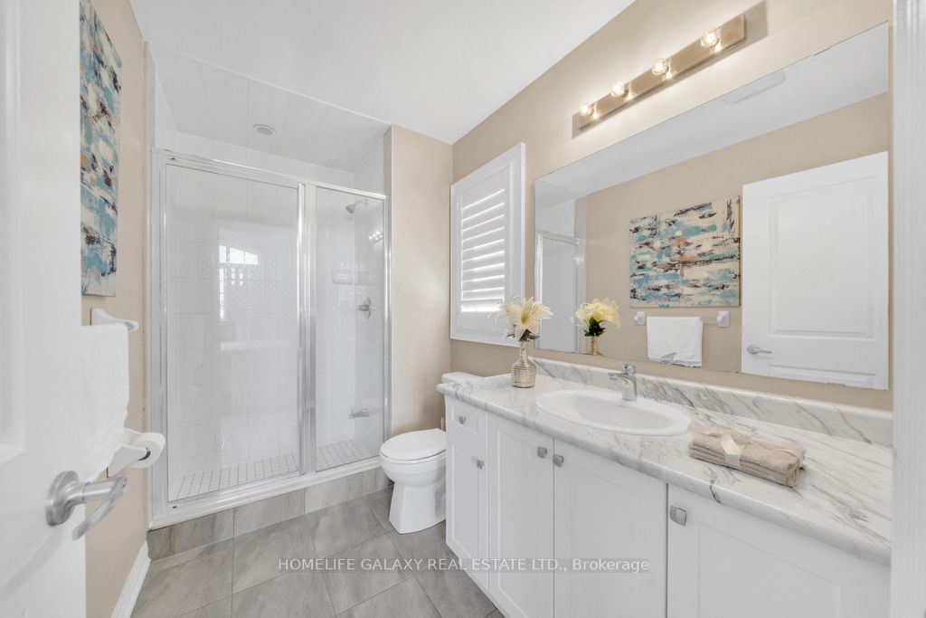 11 Donald Powell Cres