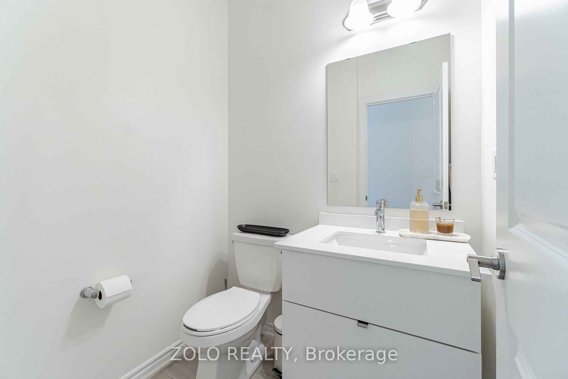 135 Laing Dr N