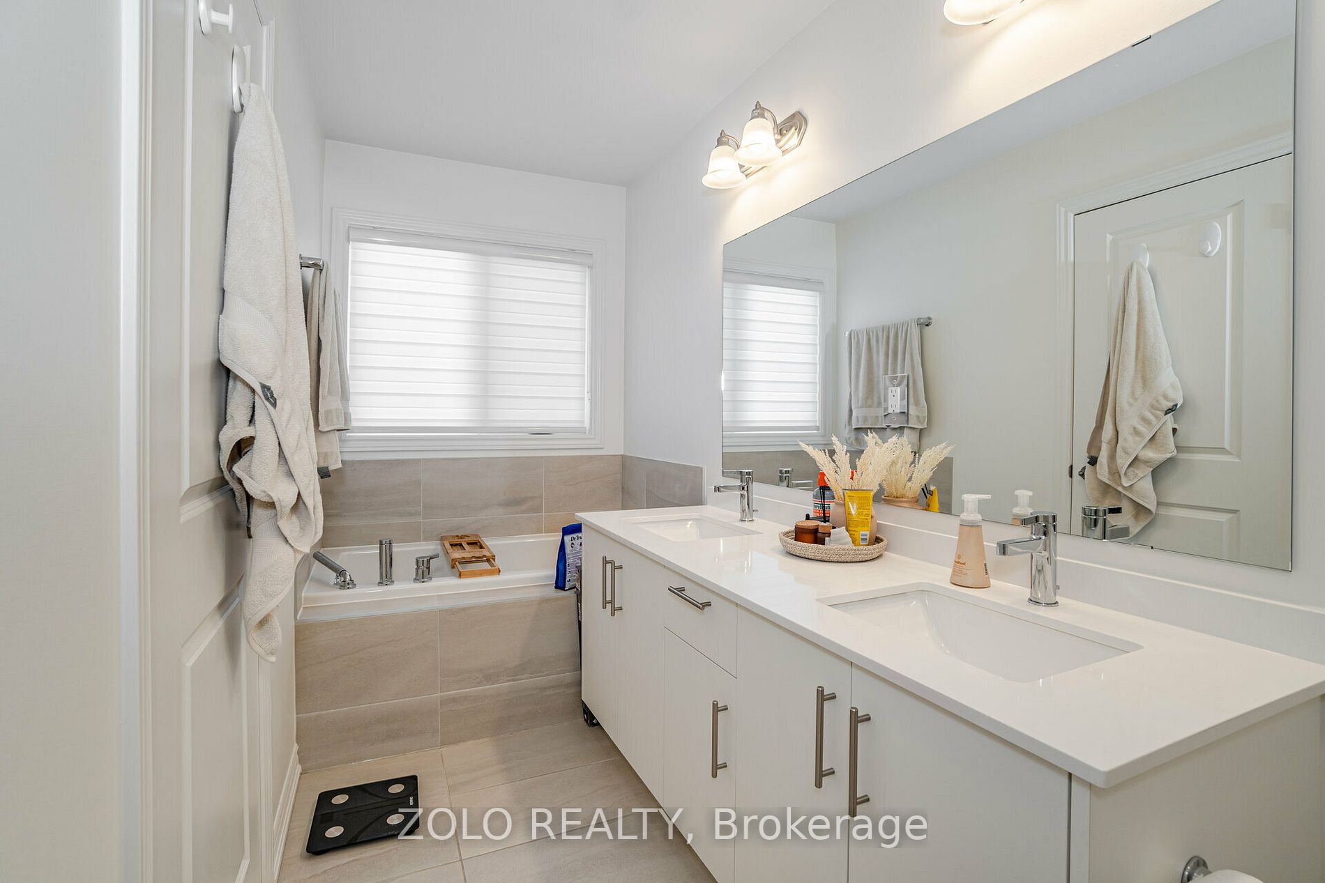 135 Laing Dr N