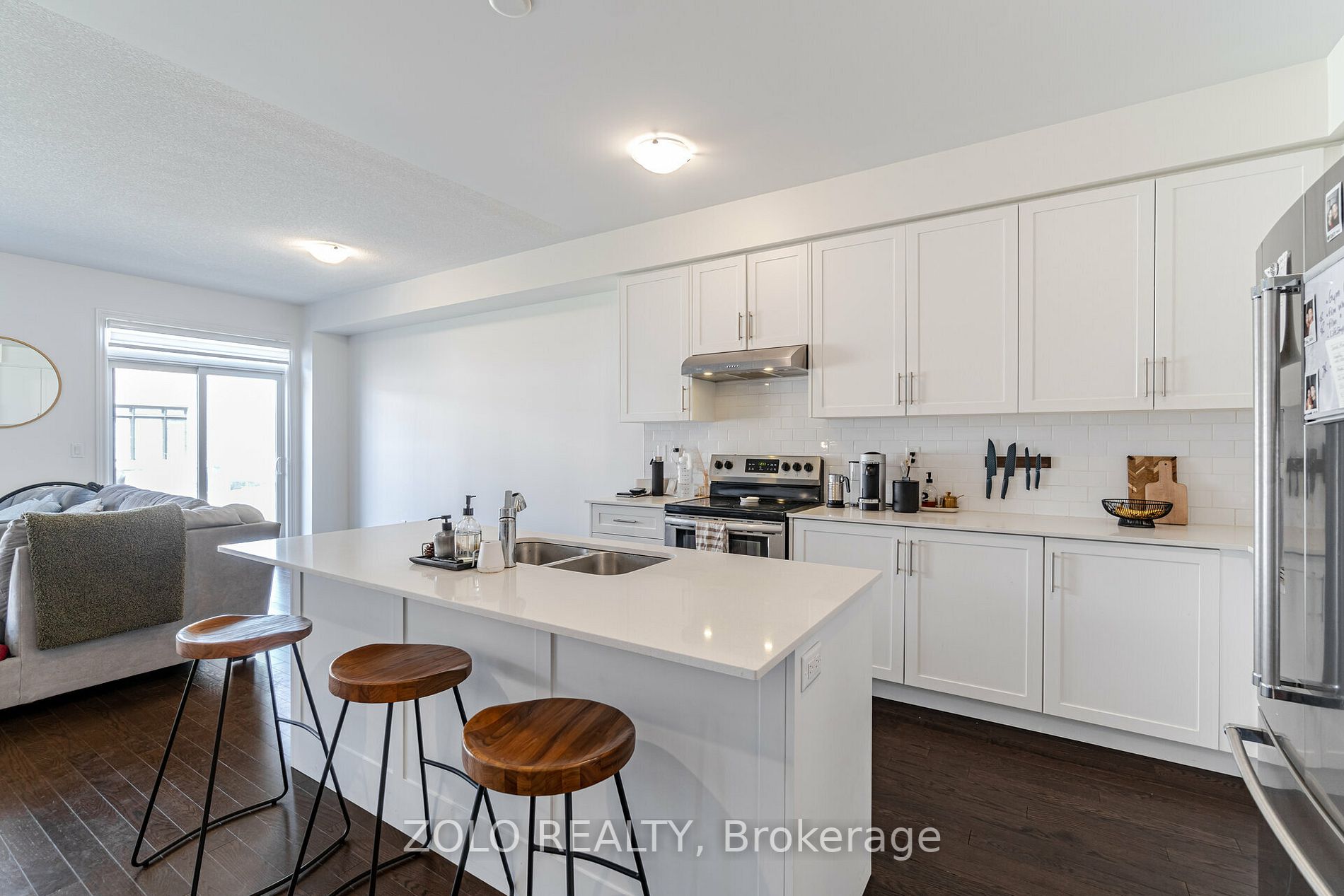 135 Laing Dr N