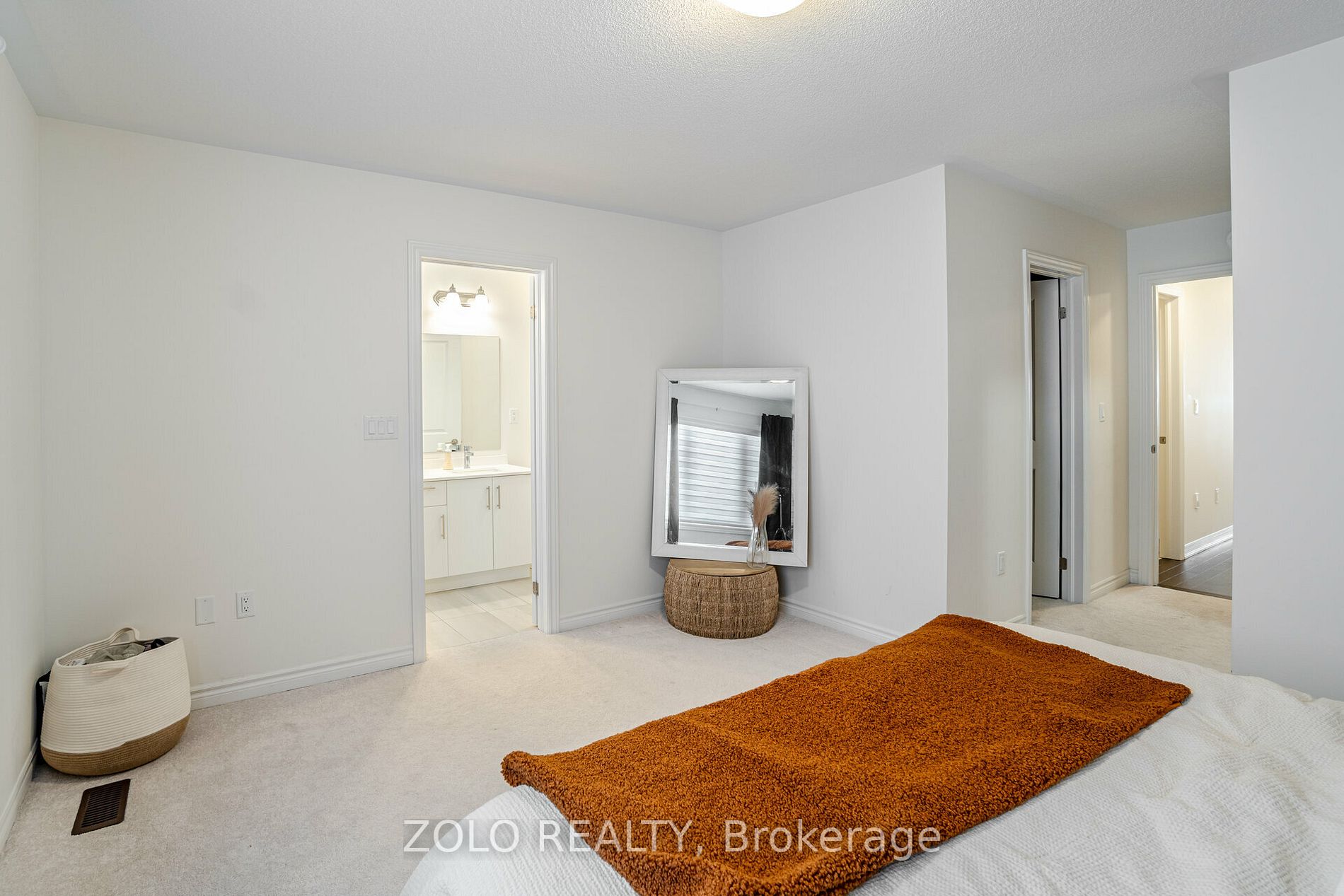 135 Laing Dr N