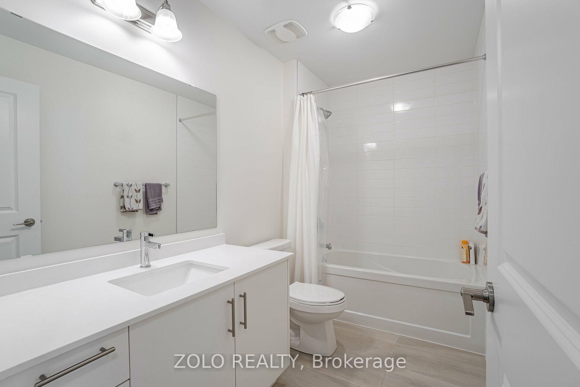 135 Laing Dr N