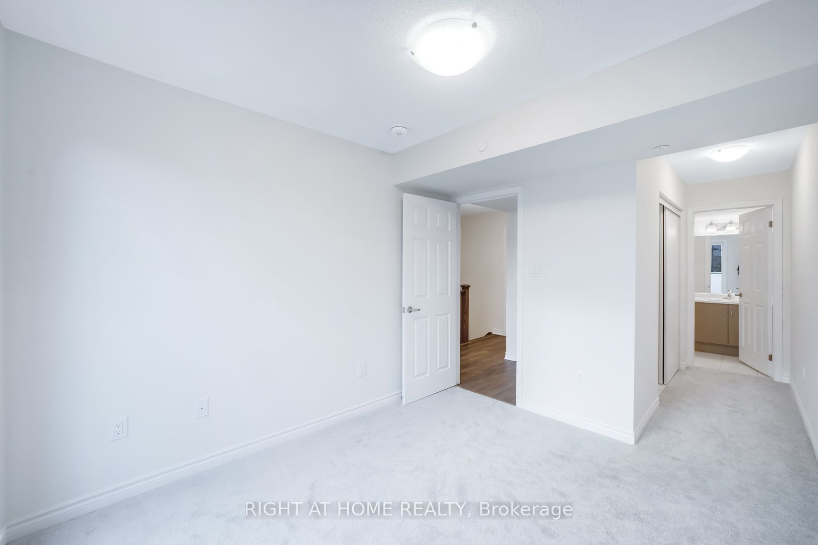 2787 Eglinton Ave E, #341