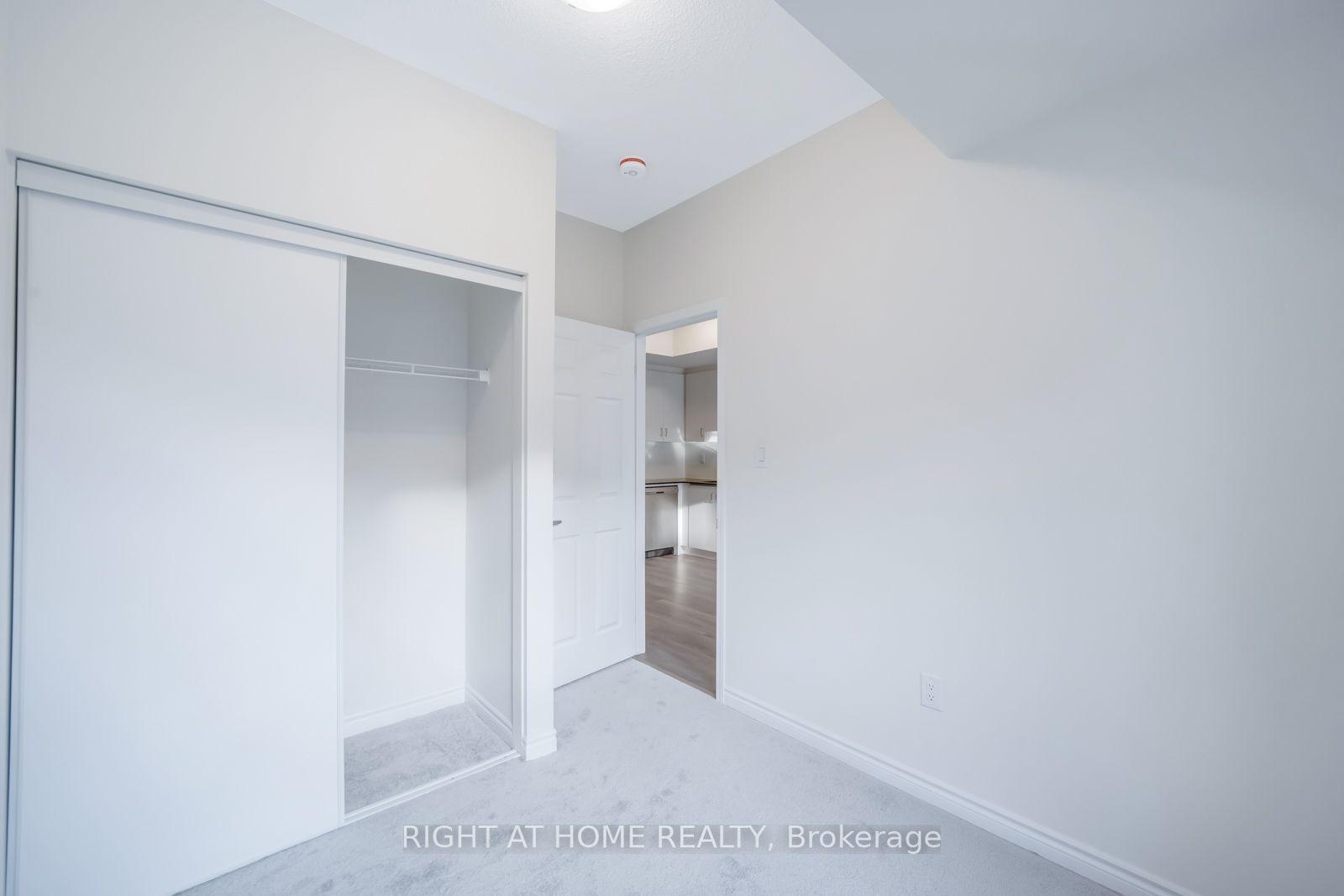 2787 Eglinton Ave E, #341