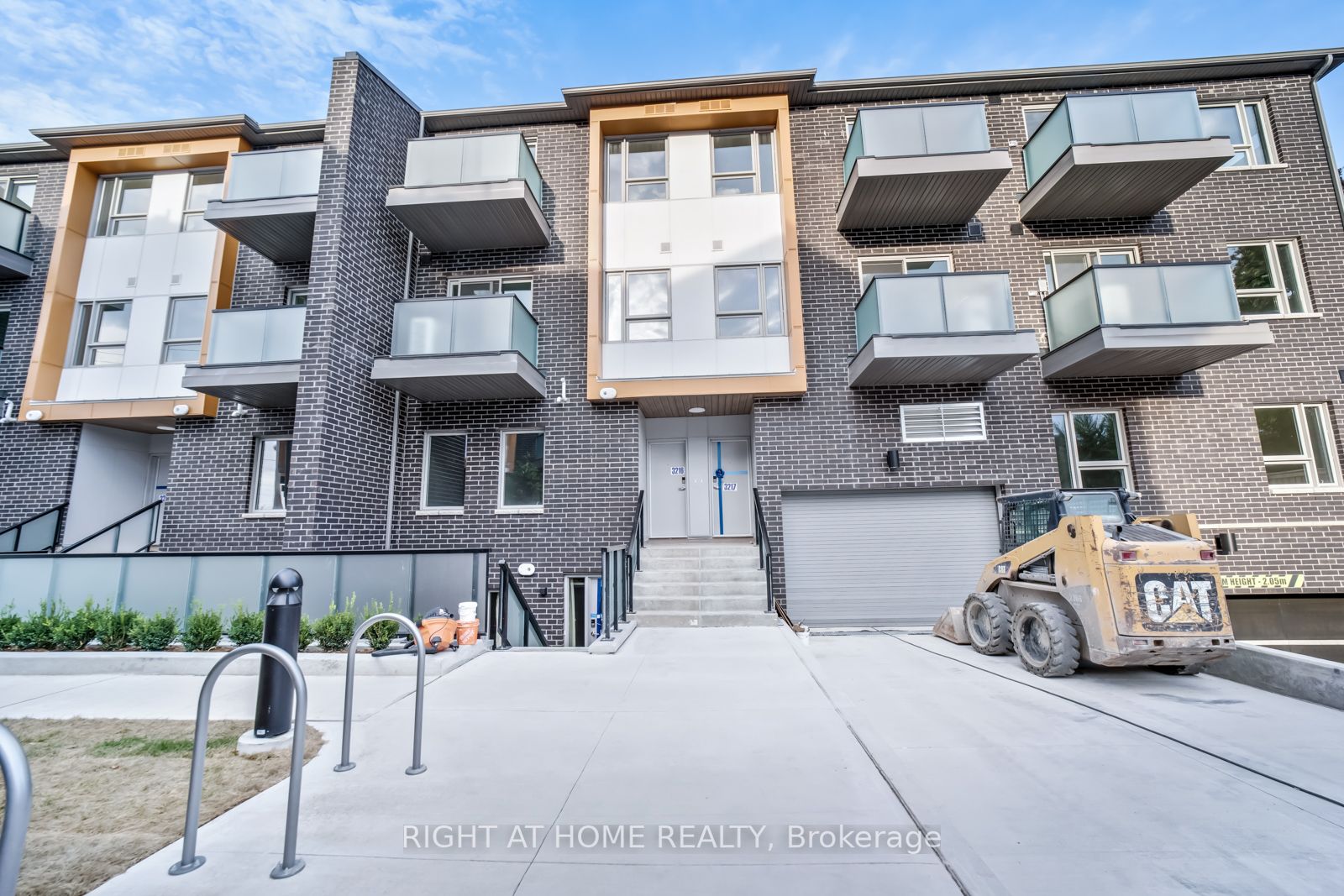 2787 Eglinton Ave E, #341