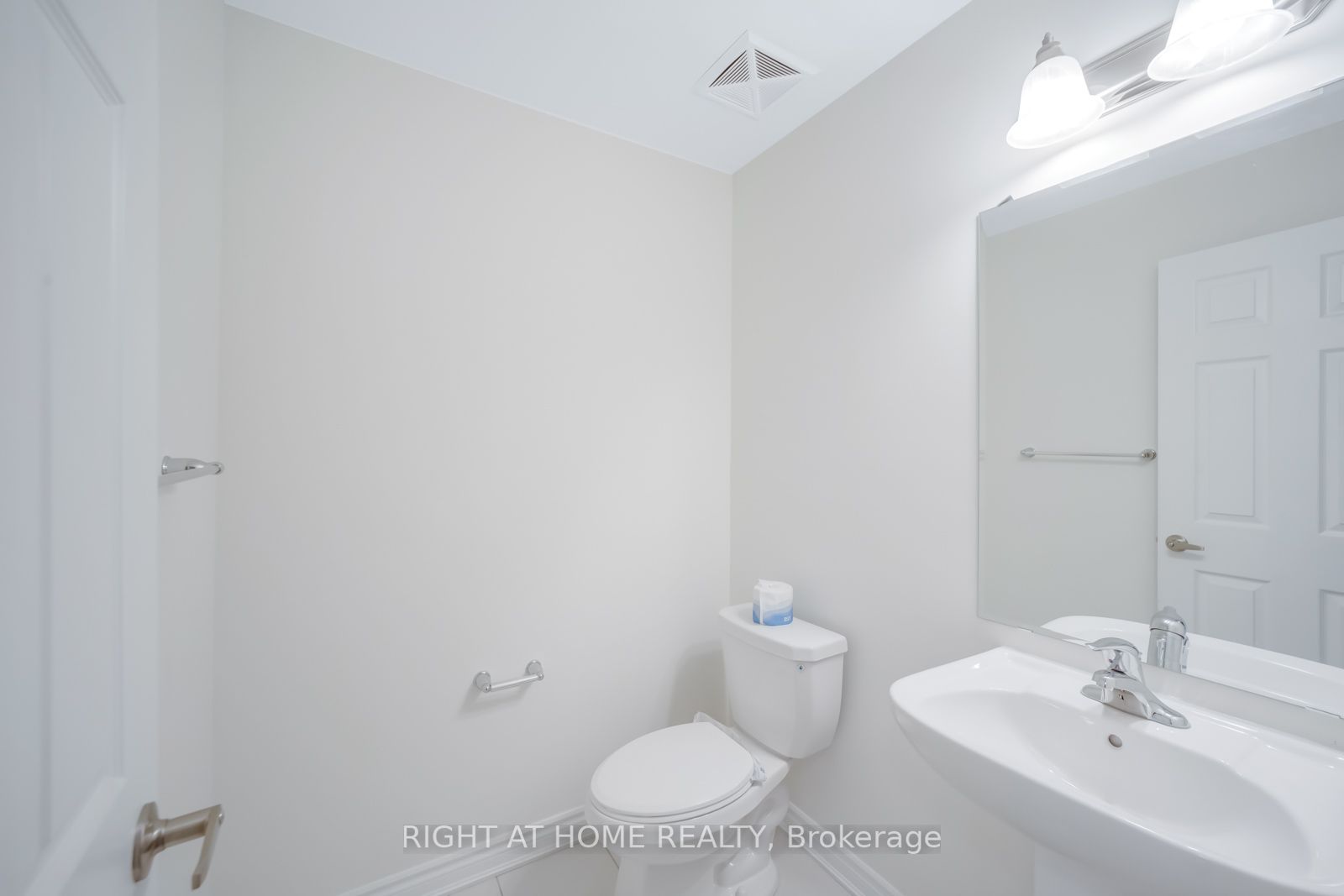 2787 Eglinton Ave E, #341