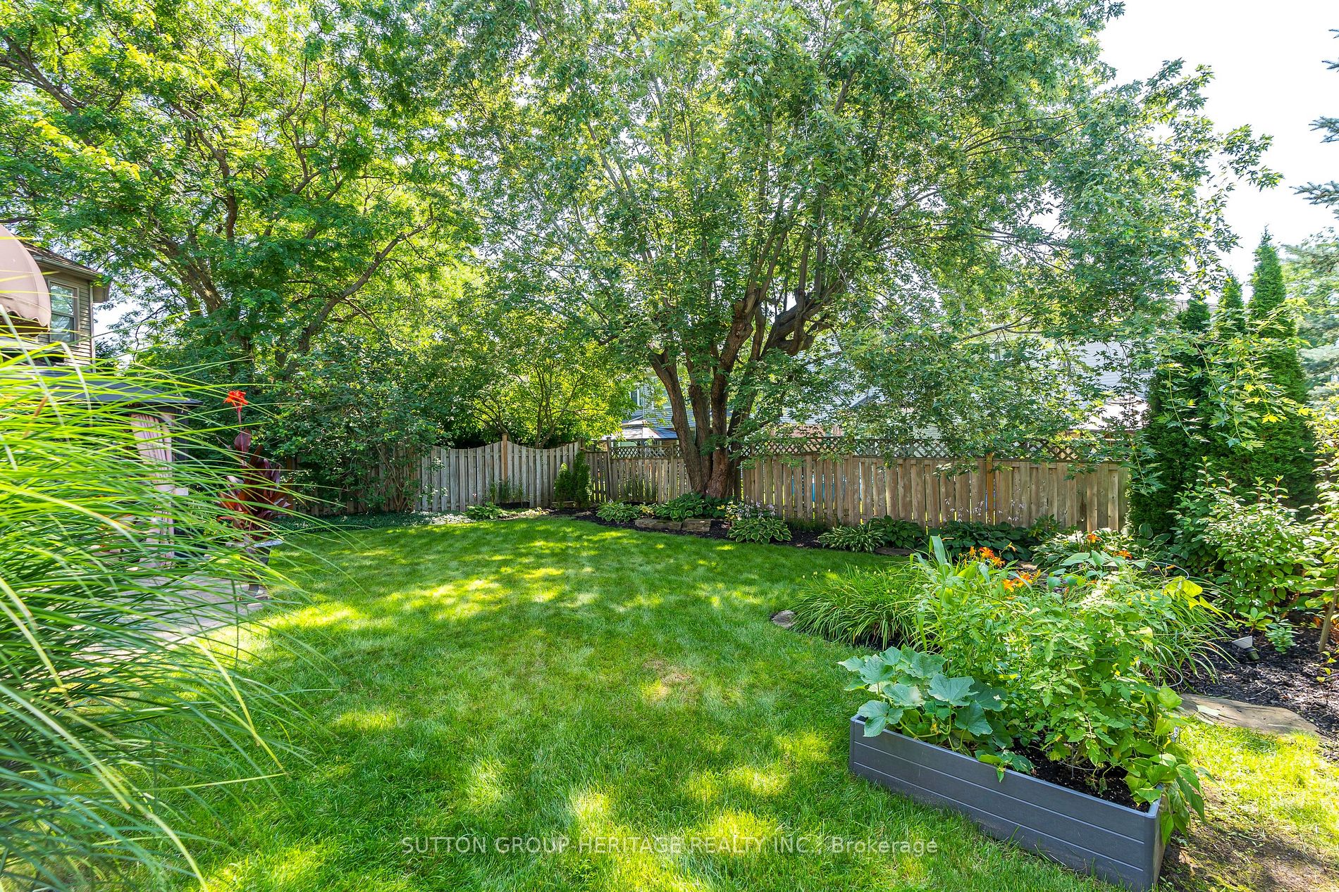 9 Balsdon Crescent