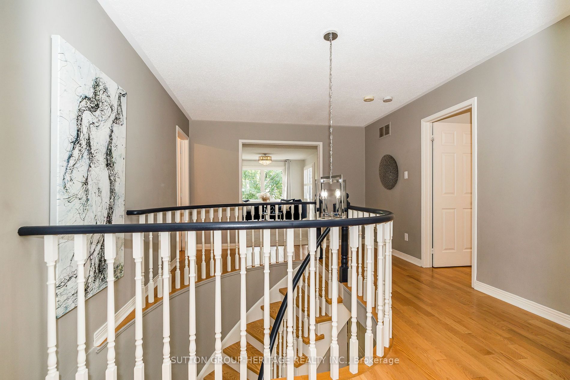 9 Balsdon Crescent