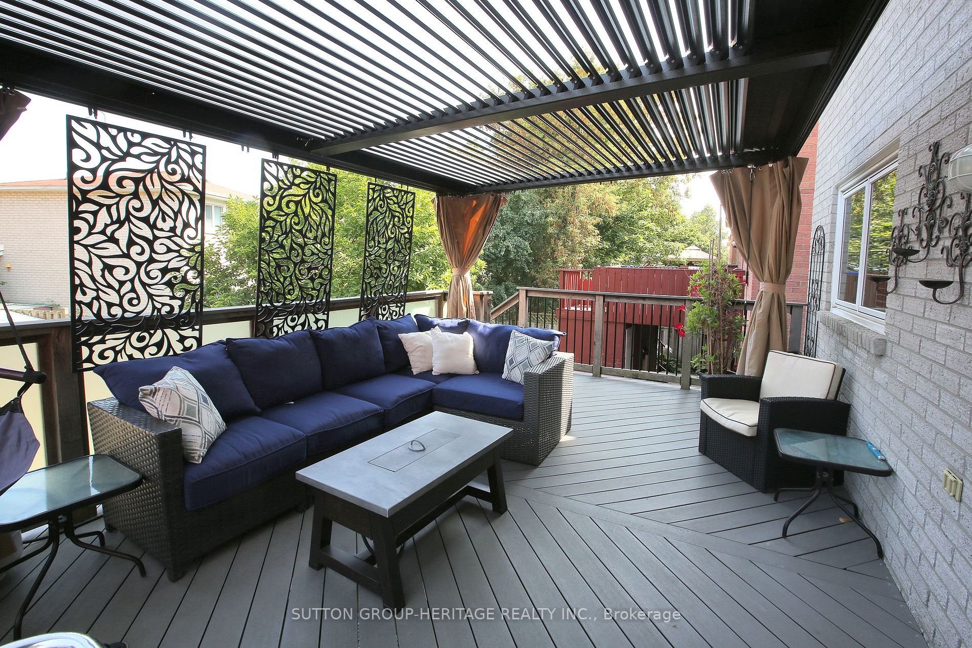116 Ravenscroft Rd