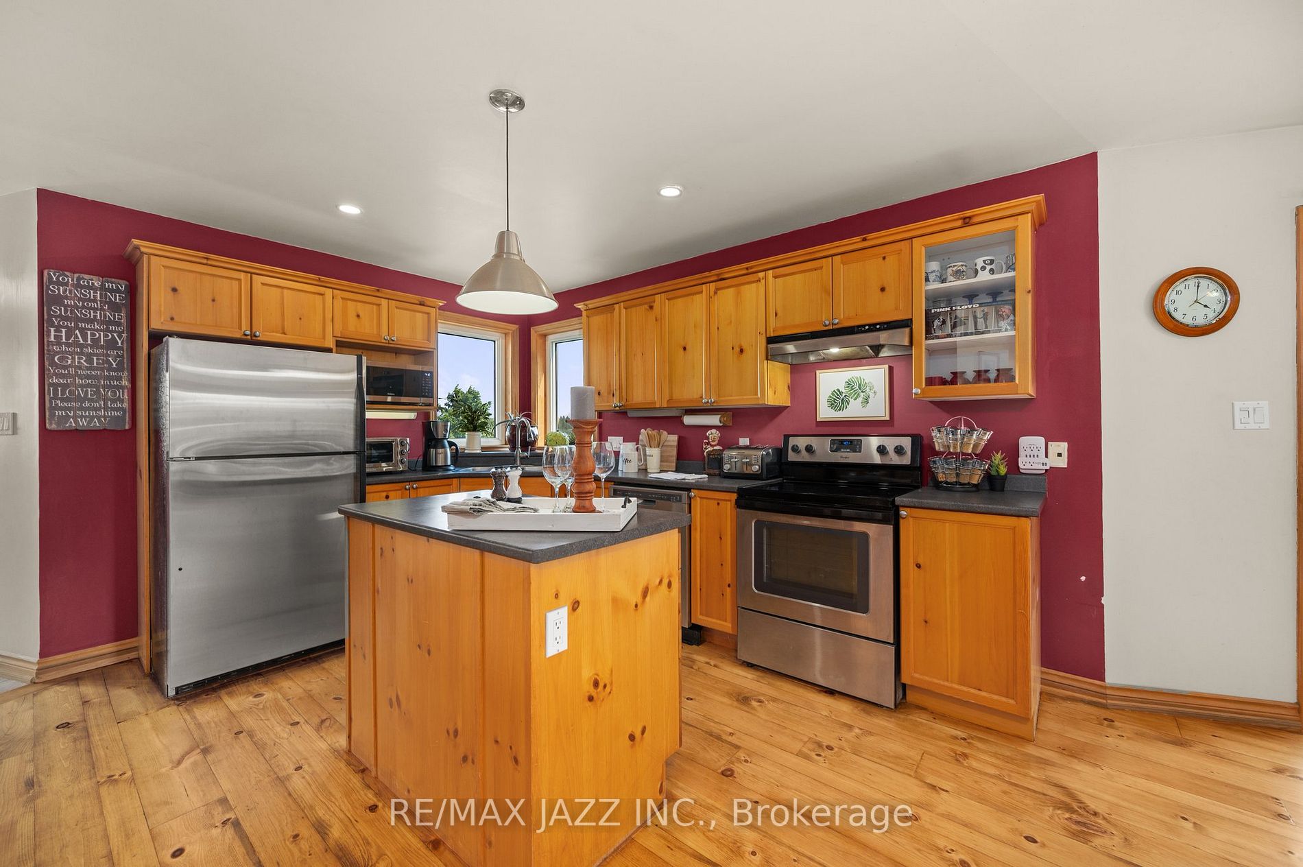 3810 Edgerton Rd