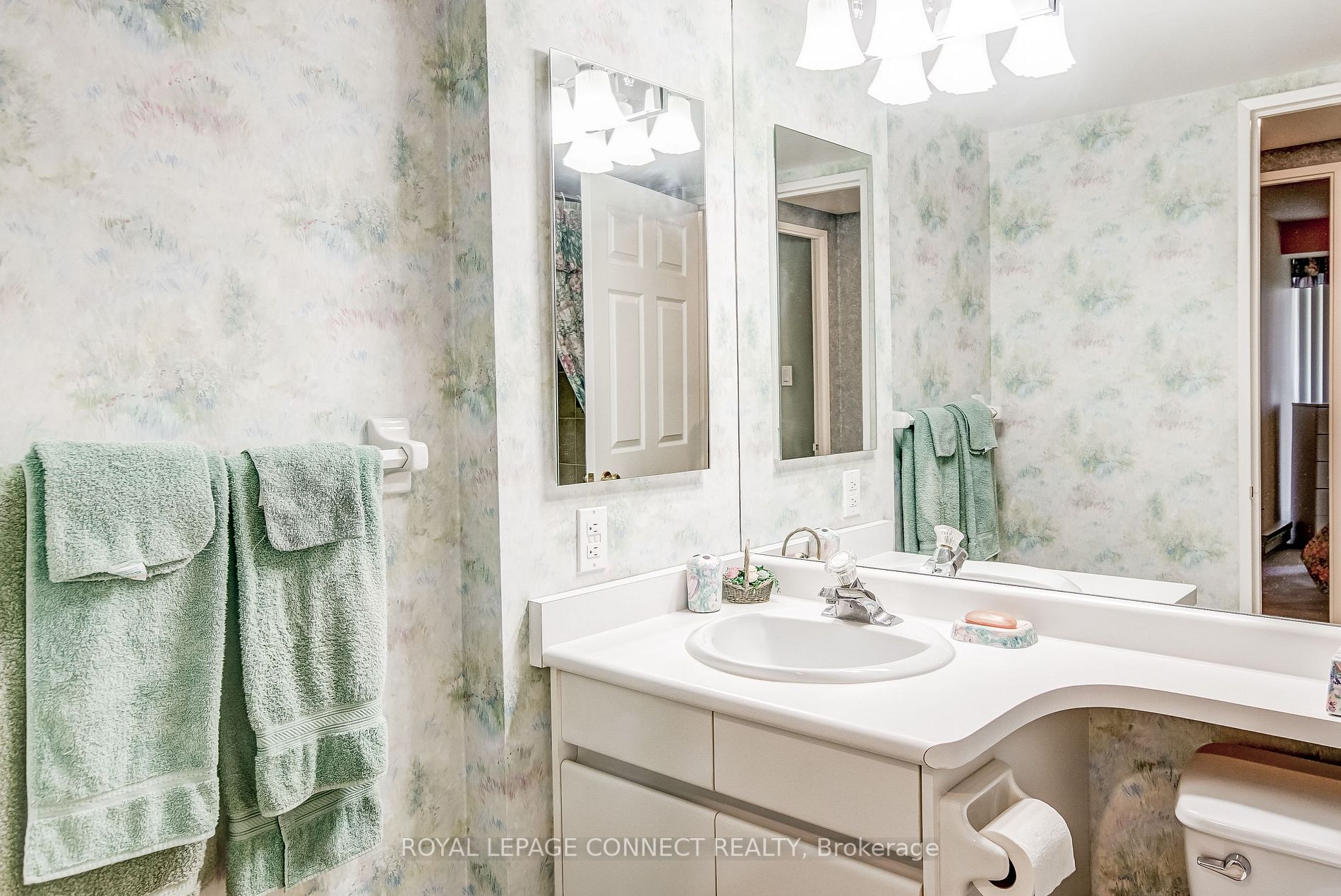 10 Guildwood Pkwy, #722