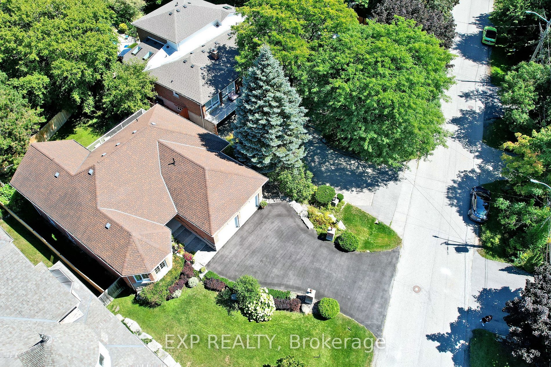 557 Pine Ridge Rd