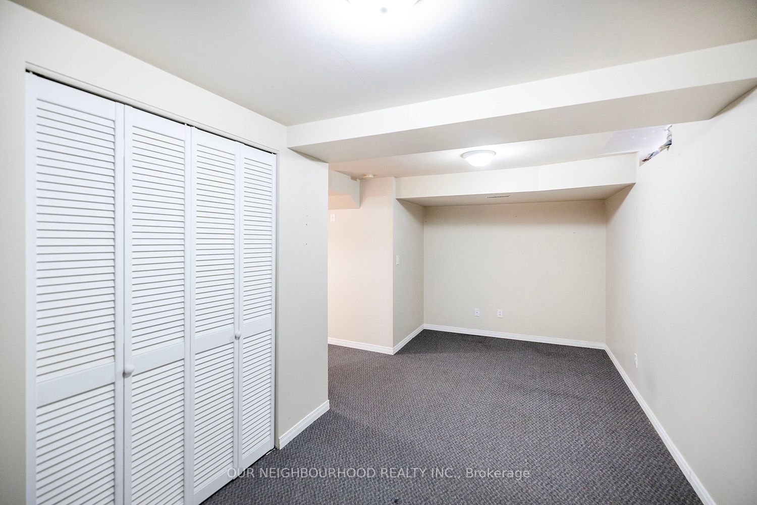 10 Bassett Boulevard, #204