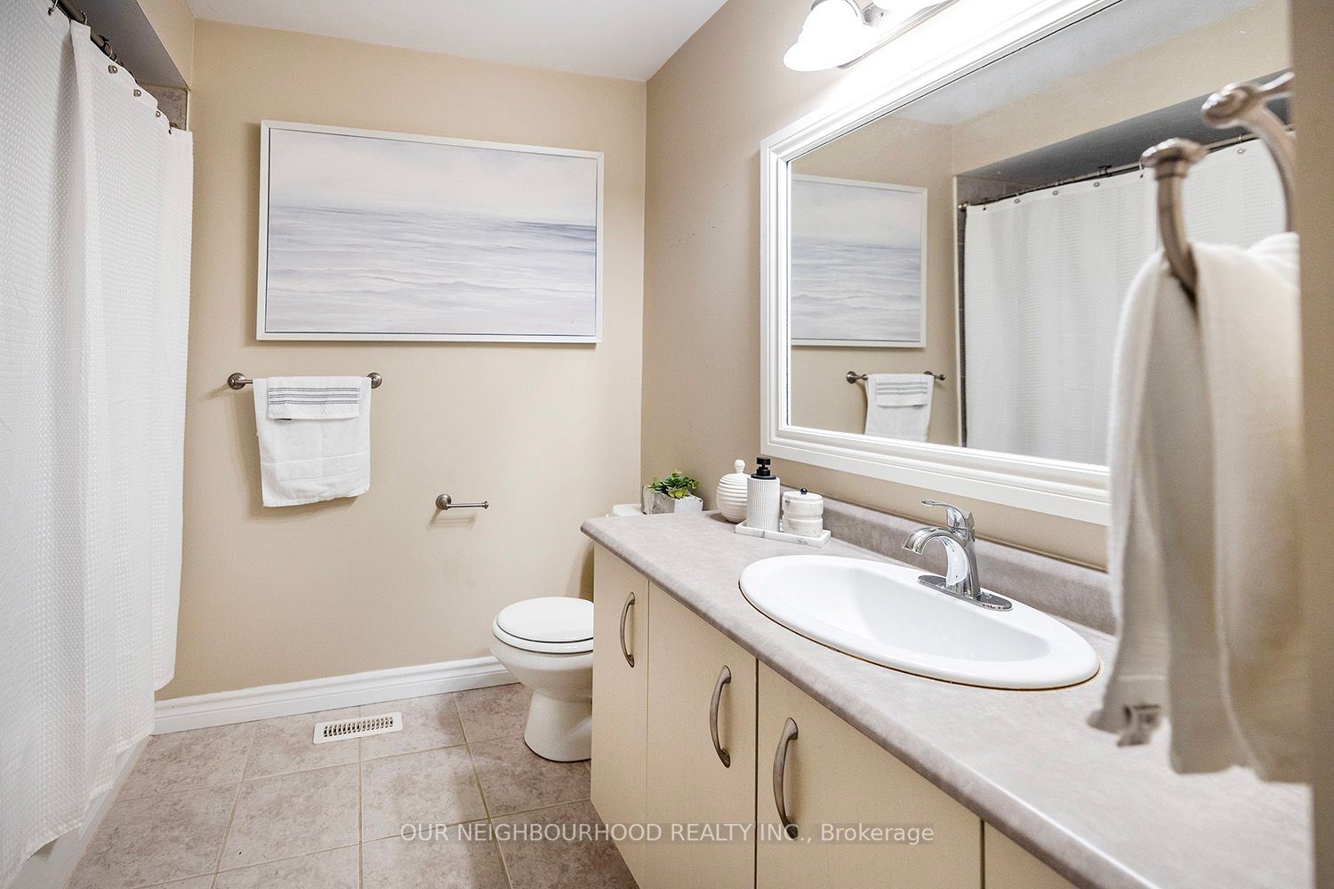 10 Bassett Boulevard, #204