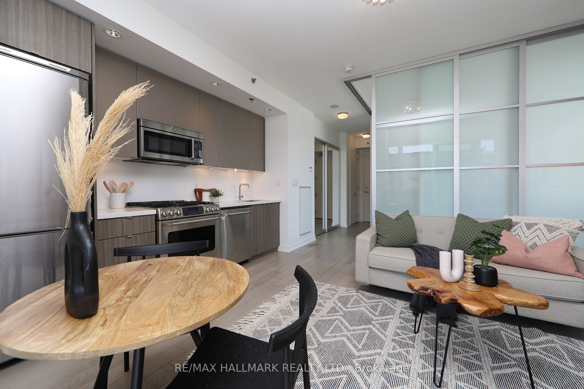 88 Colgate Ave, #631