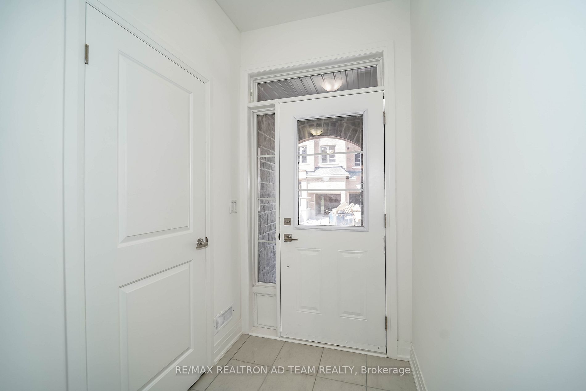 Listing E6801078 - Large Photo # 2