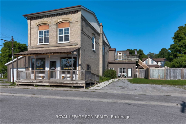102 River St, Scugog