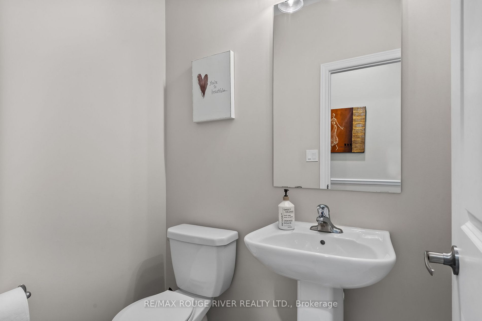 73 Rimrock Cres