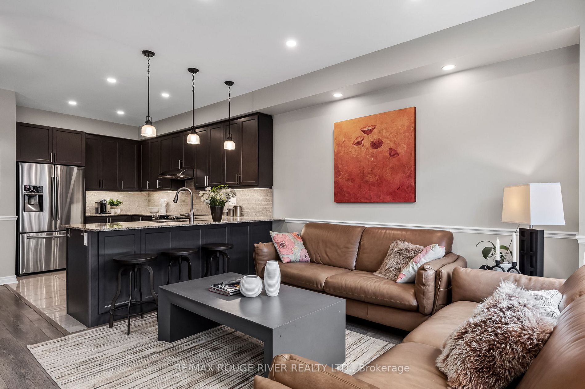 73 Rimrock Cres