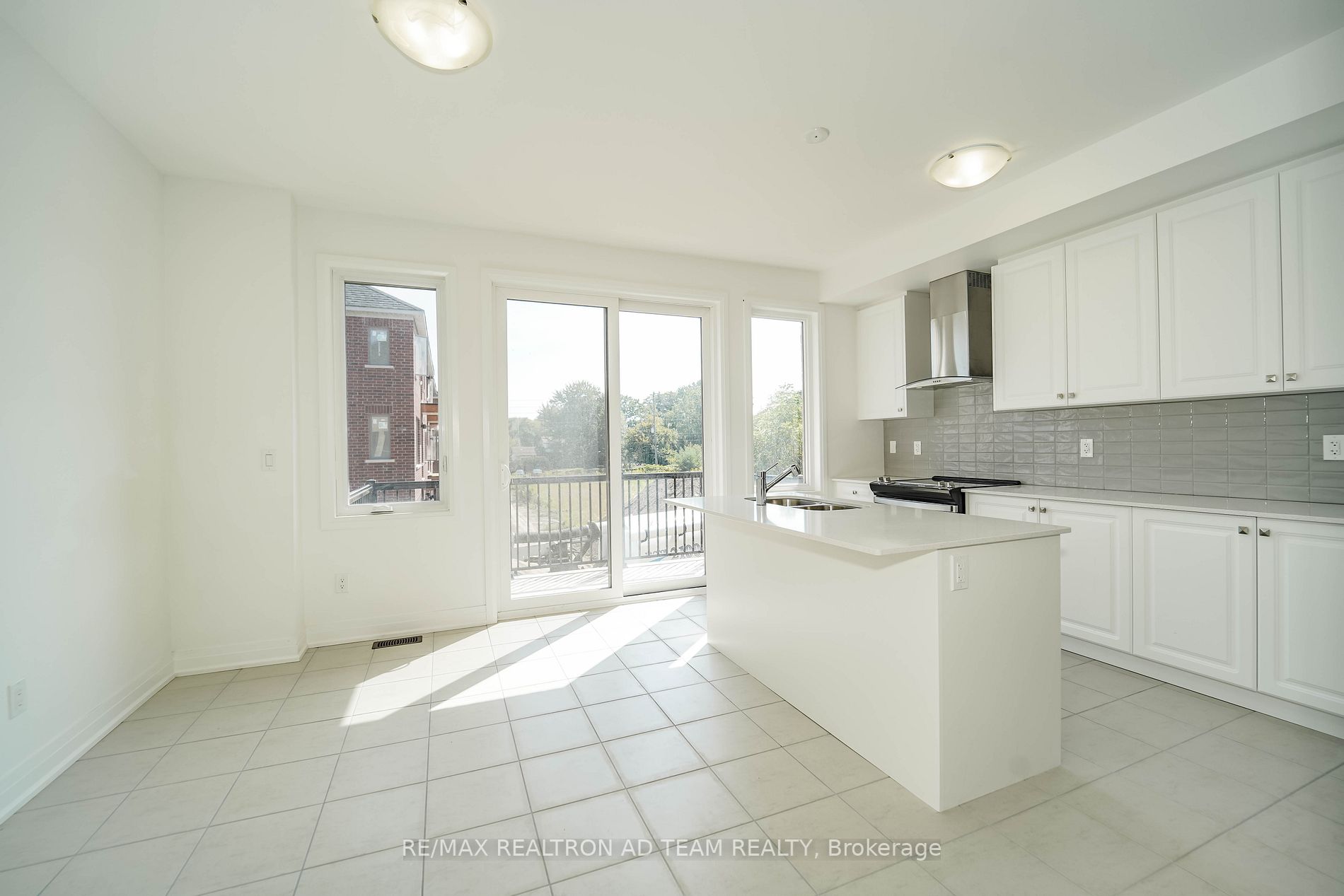Listing E6801408 - Large Photo # 11