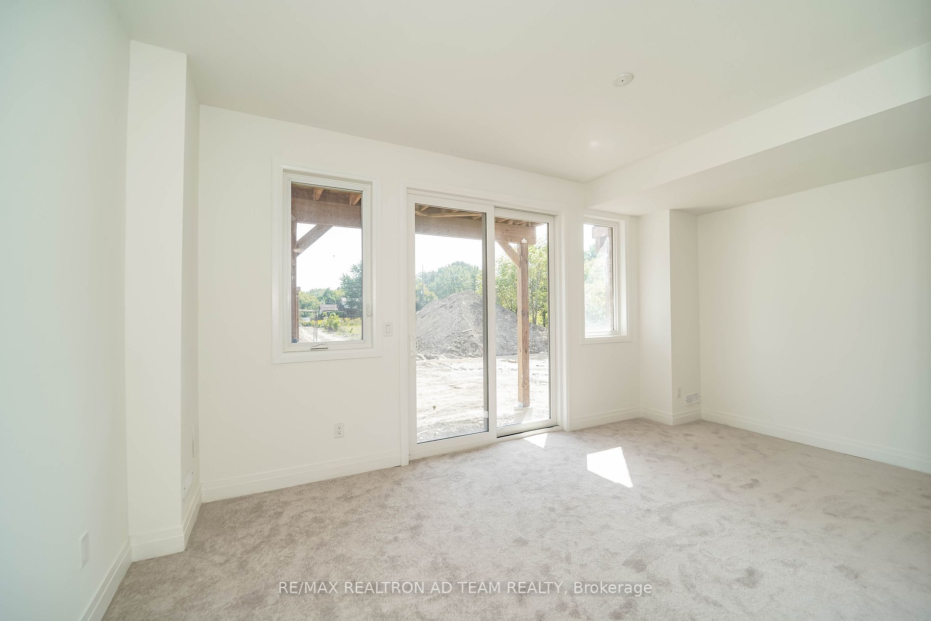 Listing E6801408 - Large Photo # 5