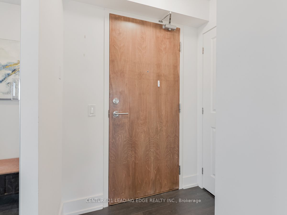 1215 Bayly Street, #504