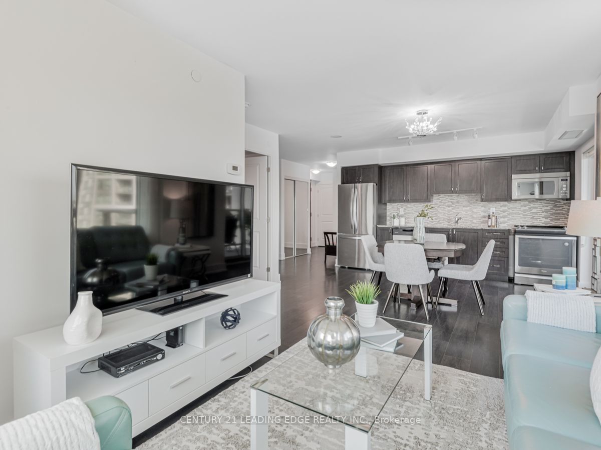 1215 Bayly Street, #504