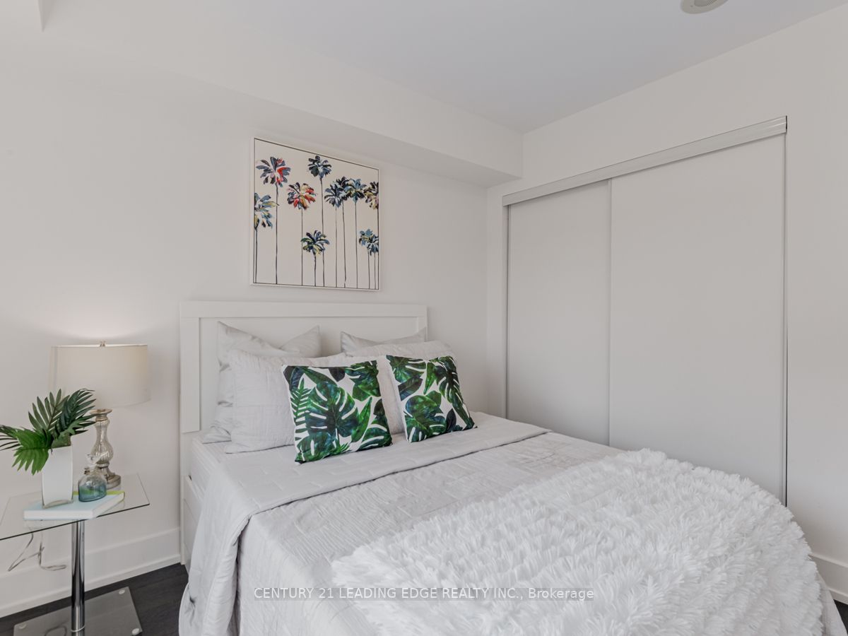 1215 Bayly Street, #504