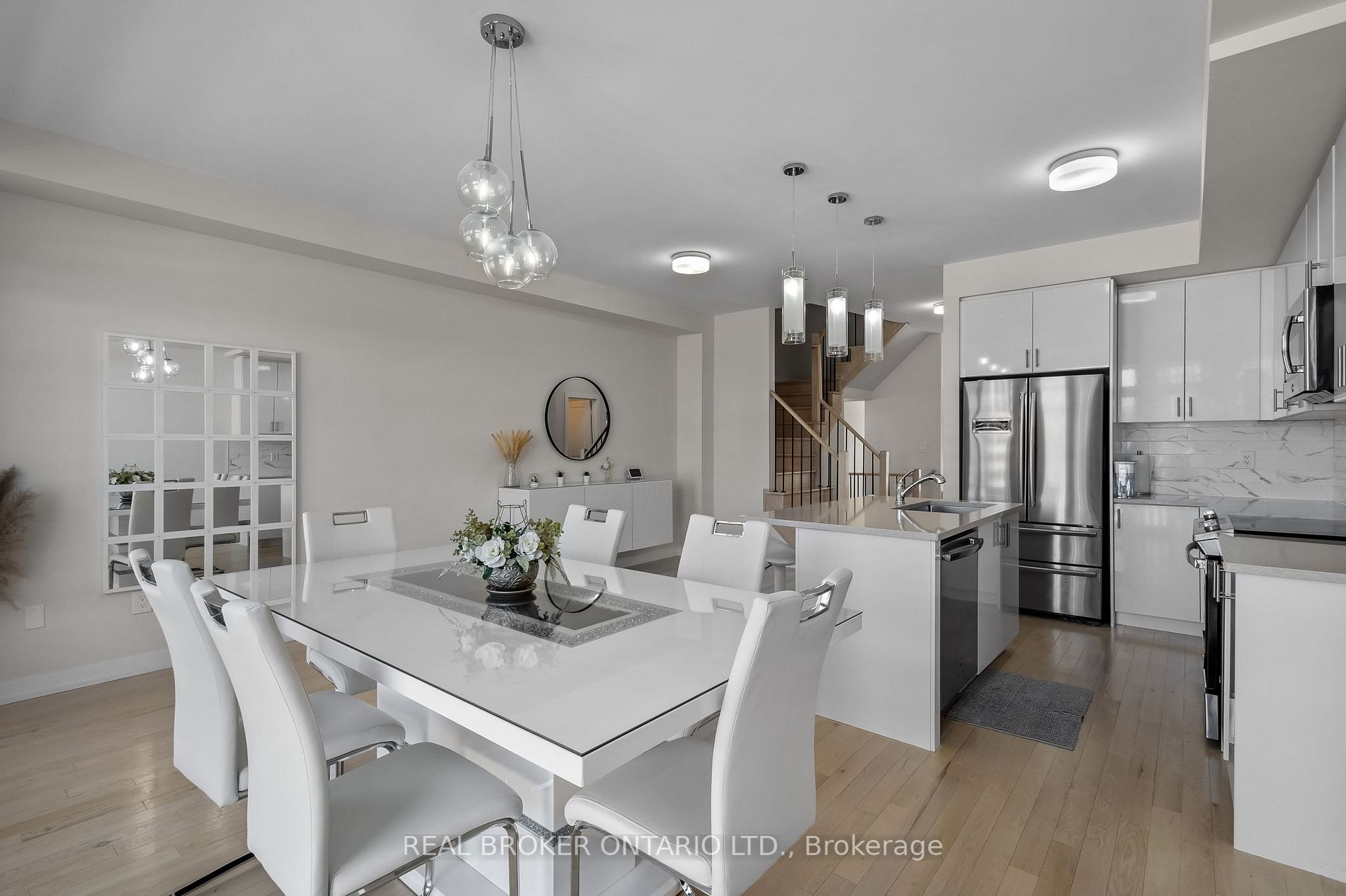 2520 Castlegate Crossing Drive