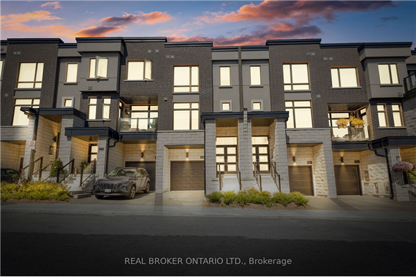 2520 Castlegate Crossing Dr, Pickering