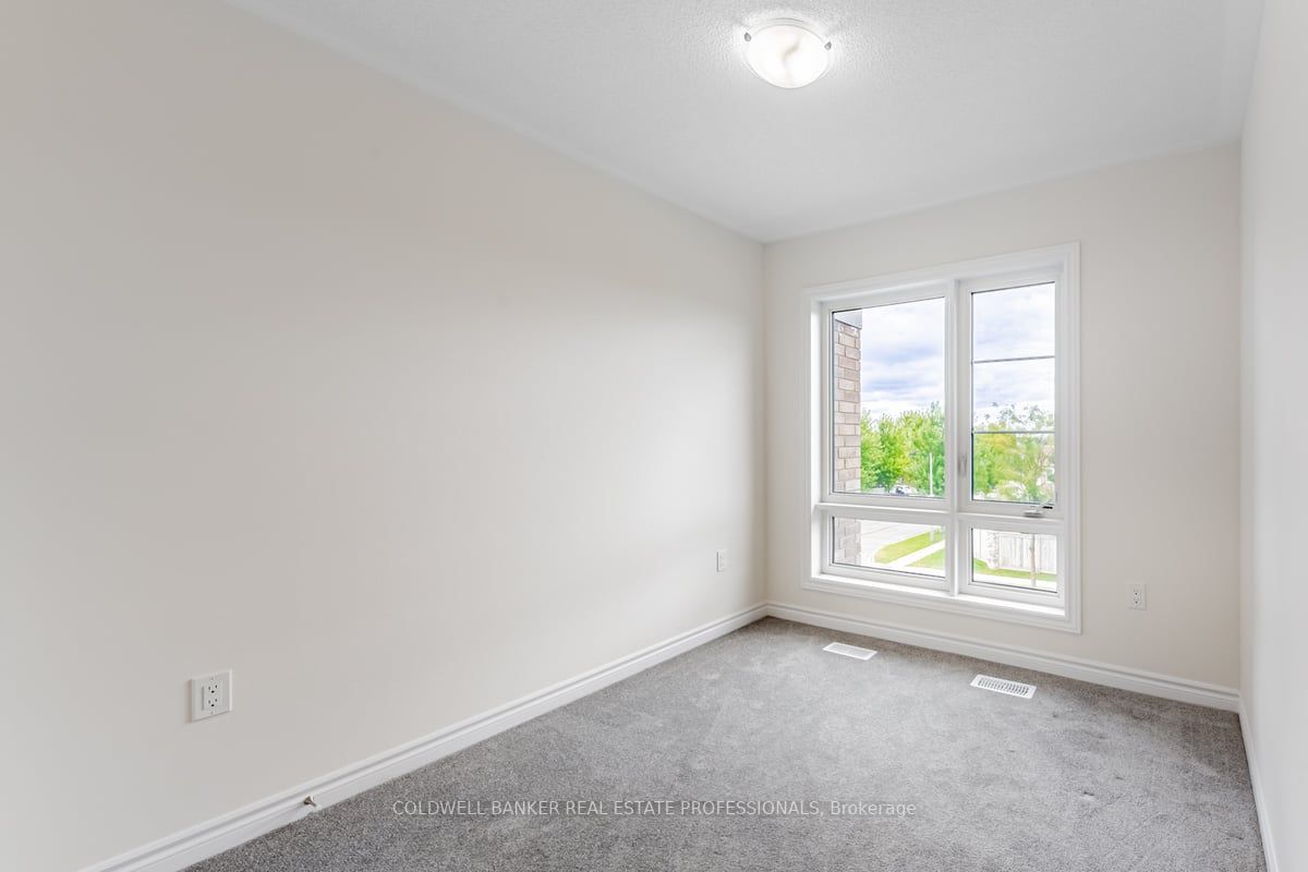 296 Carnwith Dr E, #Row9-53