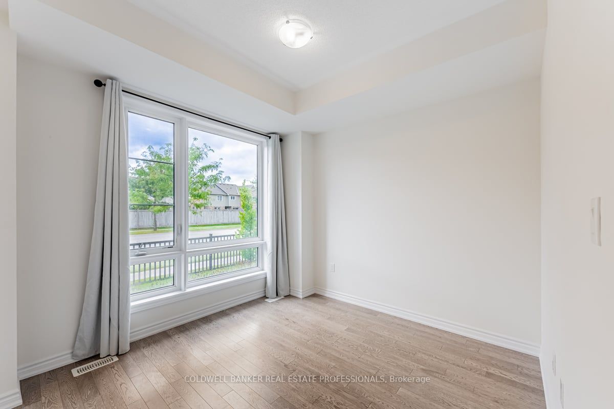 296 Carnwith Dr E, #Row9-53