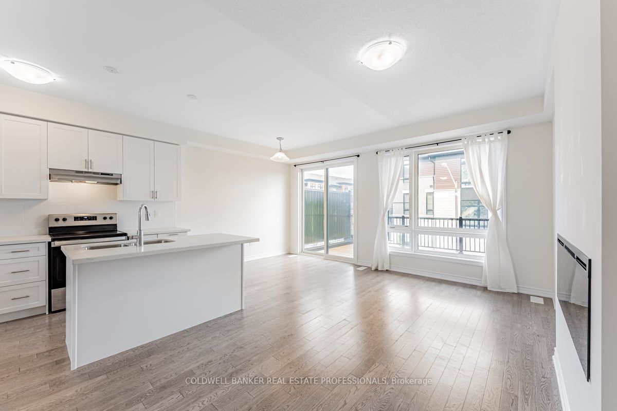 296 Carnwith Dr E, #Row9-53