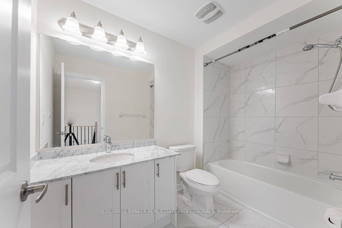296 Carnwith Dr E, #Row9-53