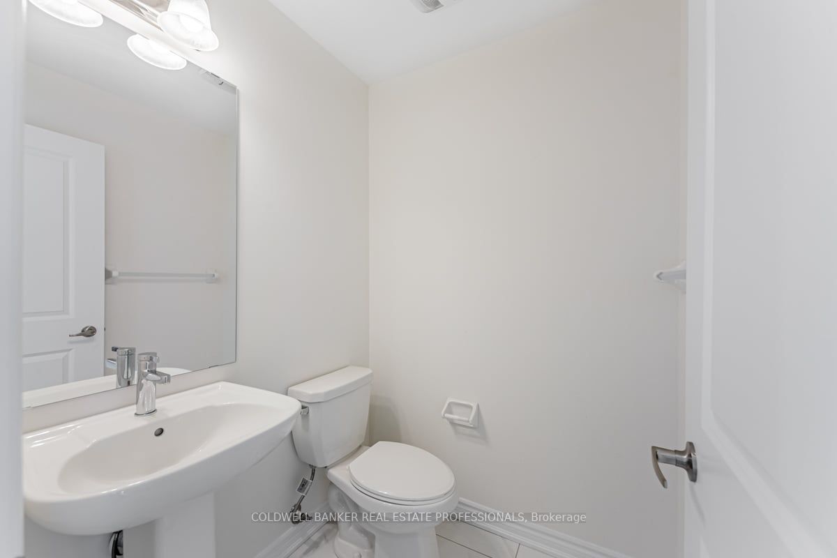 296 Carnwith Dr E, #Row9-53