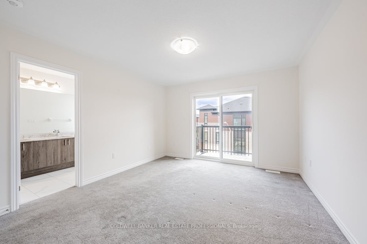 296 Carnwith Dr E, #Row9-53
