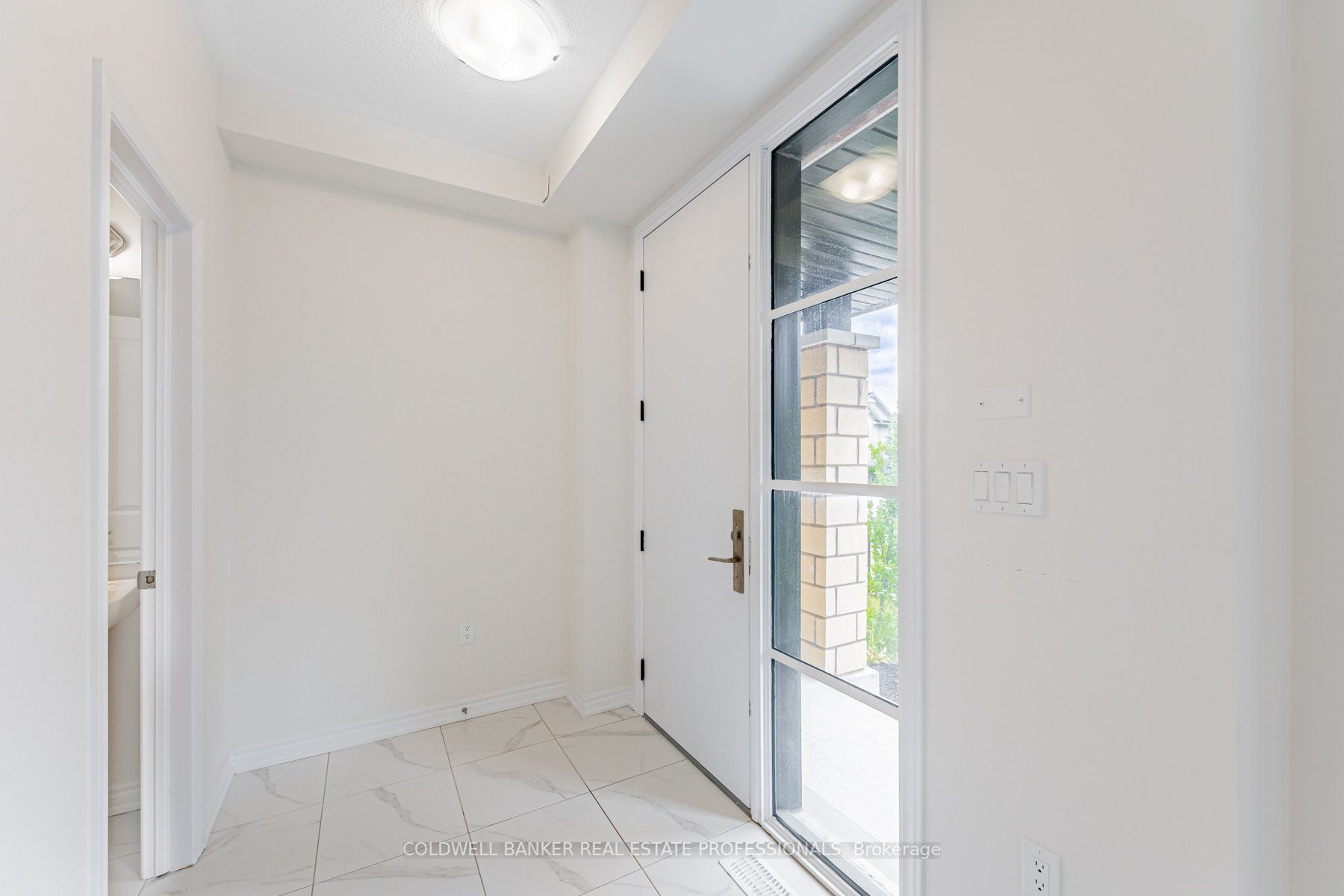 296 Carnwith Dr E, #Row9-53