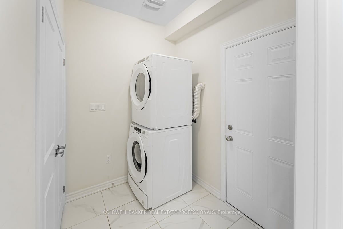 296 Carnwith Dr E, #Row9-53