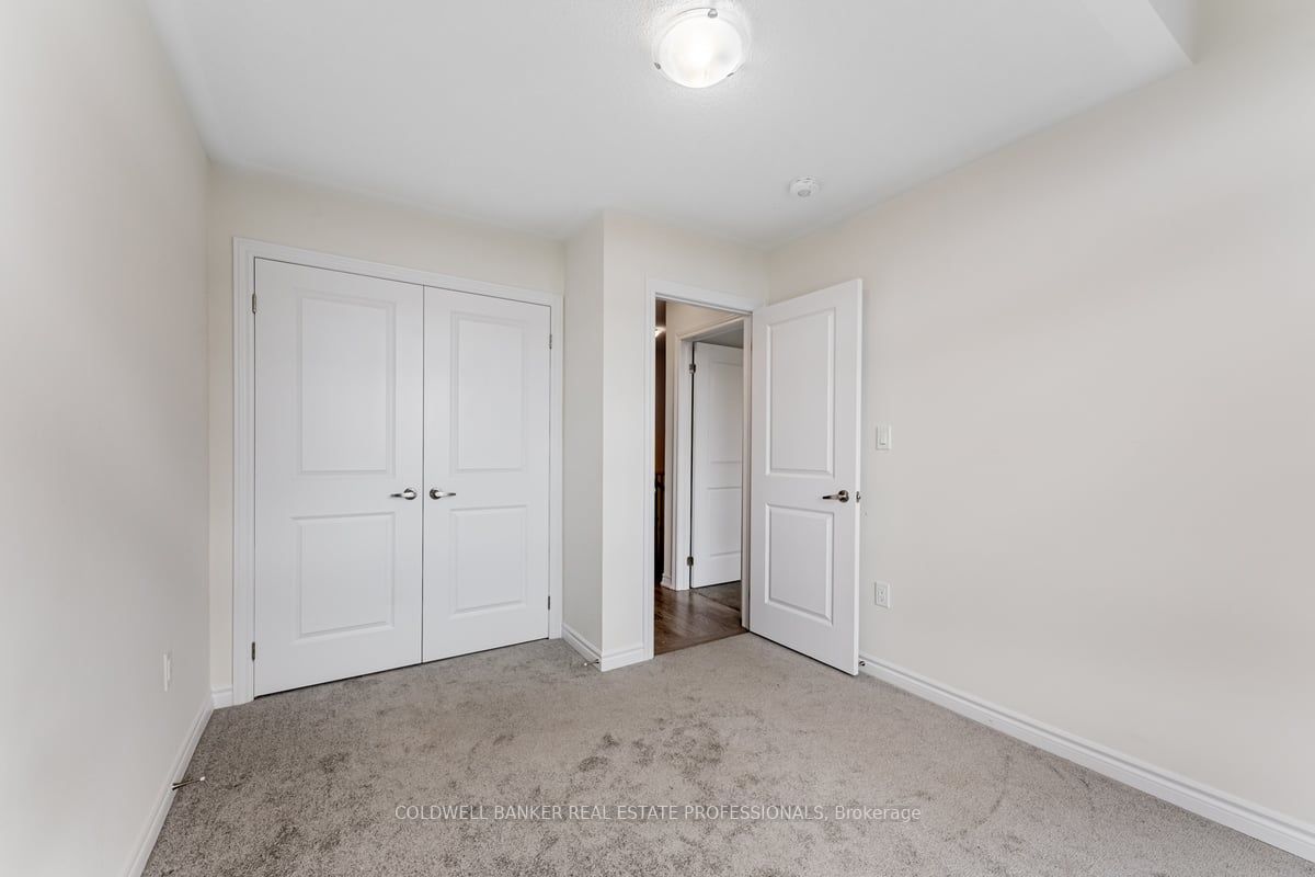 296 Carnwith Dr E, #Row9-53
