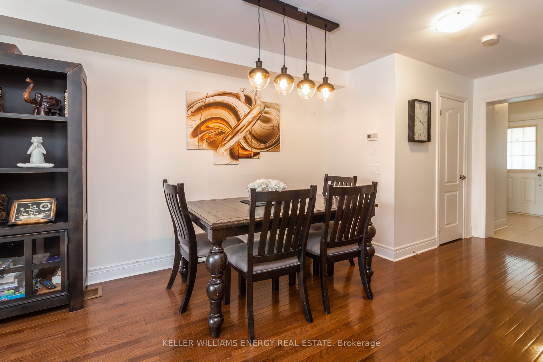 146 Dewell Crescent