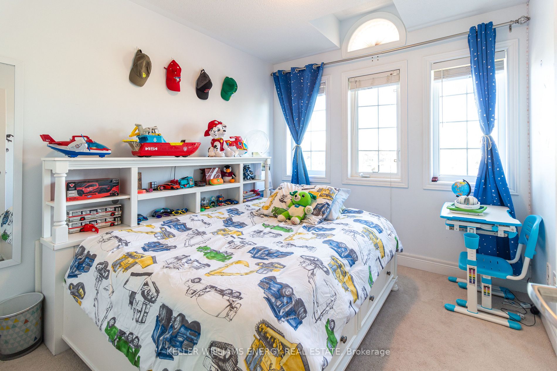 146 Dewell Crescent