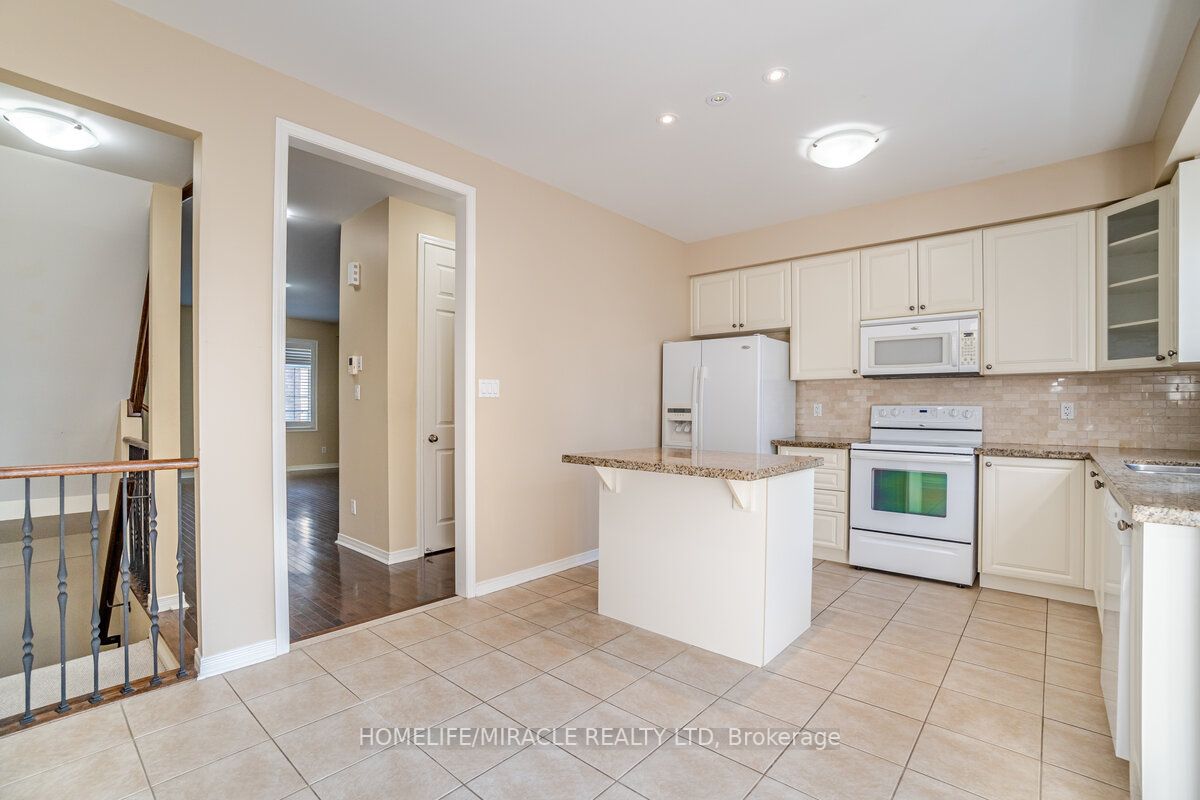 1701 Finch Avenue, #44