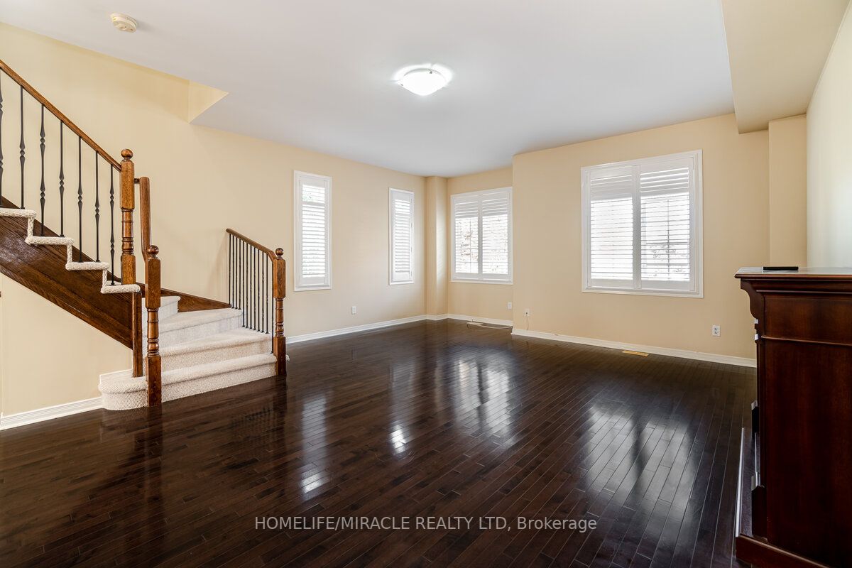 1701 Finch Avenue, #44