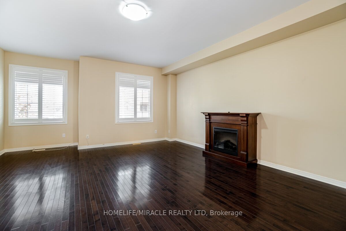 1701 Finch Avenue, #44