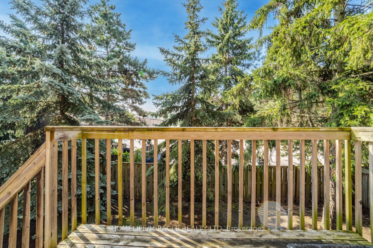 1701 Finch Avenue, #44