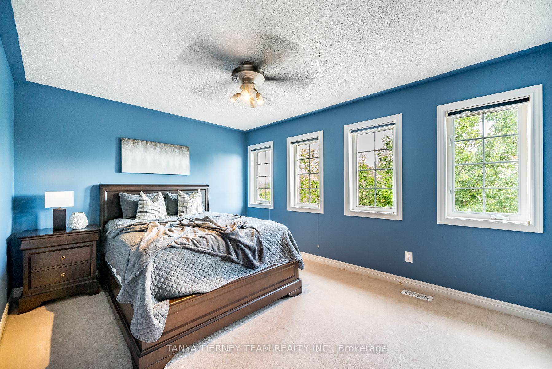 46 Amanda Ave