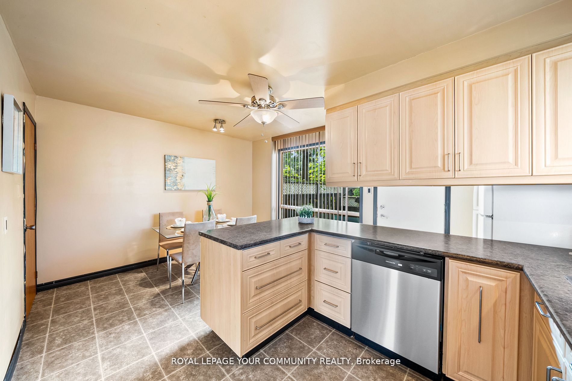 Listing E6802686 - Large Photo # 13